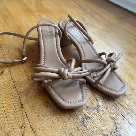 Loeffler Randall Mikel Tan Knotted Bow Block Heel Sandals shoes Sand nude 8.5 - Picture 4 of 7